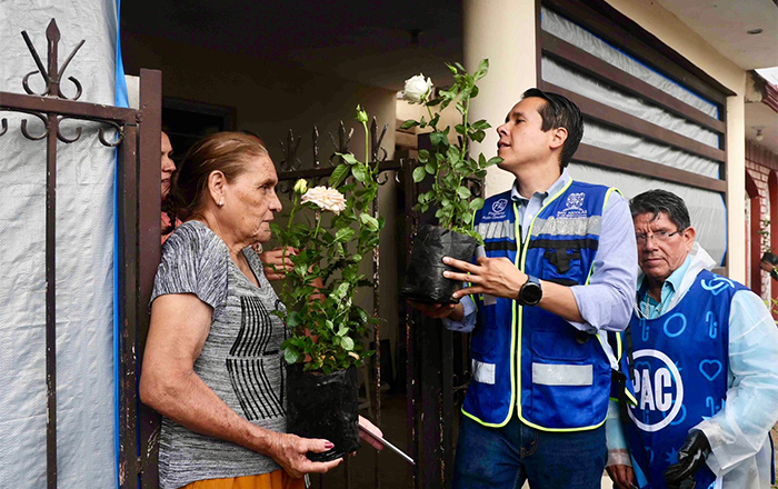 San Nicolás inicia tradicional entrega de rosales a mamás del municipio 1 SAN NICO