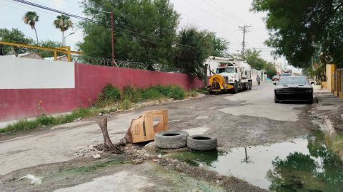 Piden vecinos reparación de socavón 3 WhatsApp Image 2025 05 21 at 2.21.54 PM