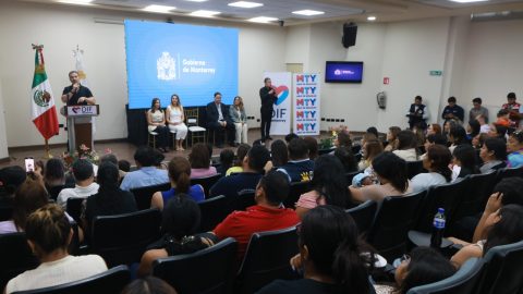 Arranca DIF Monterrey programa “Oficialmente Regio” con entrega de actas de nacimiento 2 WhatsApp Image 2025 05 22 at 6.44.04 PM 3