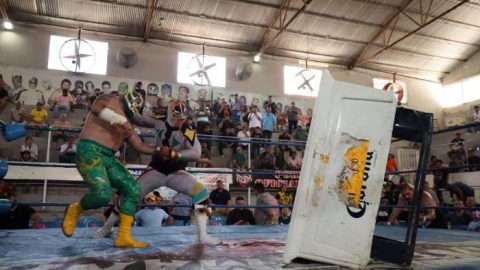 Lucha libre termina en pelea callejera en Reynosa (VIDEO) 2 WhatsApp Image 2025 05 26 at 8.13.24 PM 2