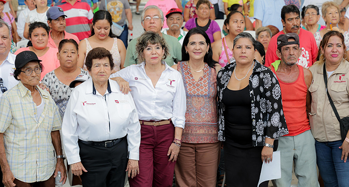 Encabeza Mónica Villarreal Entrega de Paquetes Alimentarios a Familias Tampiqueñas 4 b45b1fa6 36d6 47be 9c31 7ac0edb42795