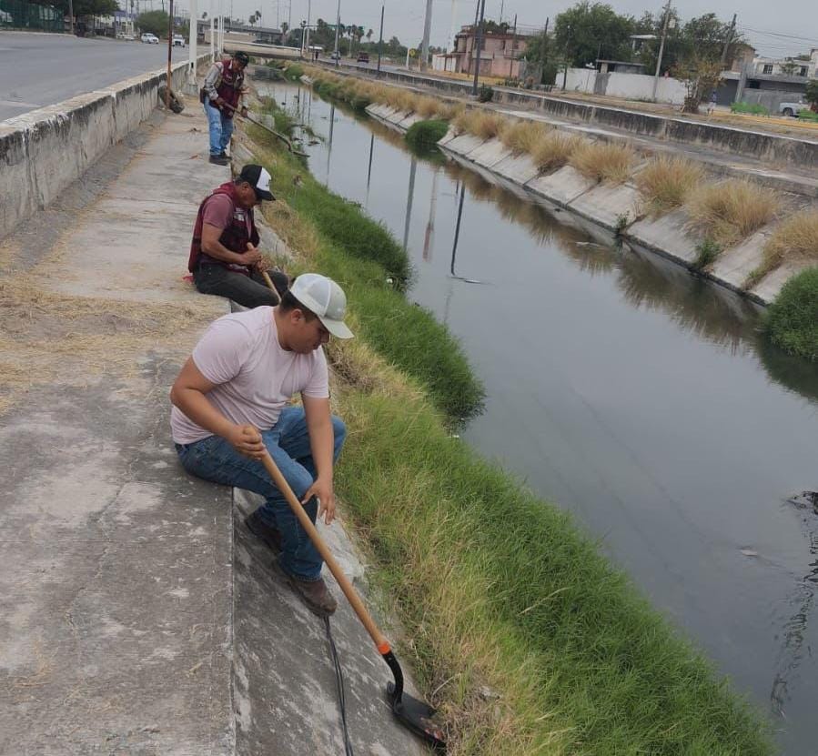 Dirige alcalde de Reynosa mantenimiento de drenes 1 r5