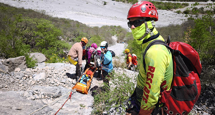 Brinda Santa Catarina capacitación a senderistas en rescate de montaña 1 0 2