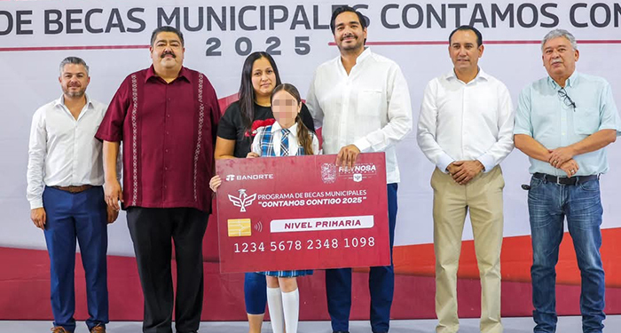 Concluyó Carlos Peña Ortiz entrega de Becas Municipales para Primaria 1 24adf673 7ae7 499f a563 f2739636806e