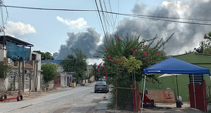 Sofocan bomberos incendio en basurero de Las Anacuas en Reynosa 1 494859486 1821492945083288 21940030152998447 n