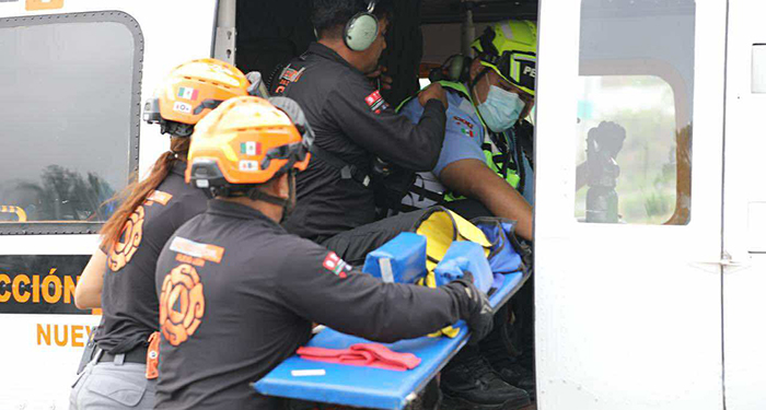 Identifican a 10 lesionados, tras volcadura de autobús en Hualahuises 2 502140532 1045348650426498 3752662353415921529 n