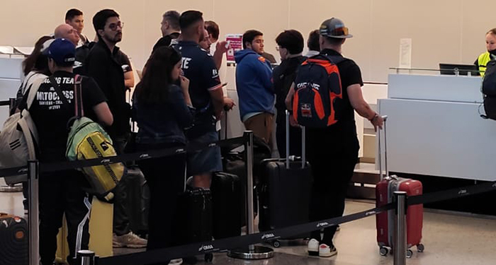 Dejan sin vuelo a más de 150 aficionados de Rayados 1 506097745 1072144988131678 1545878522571971724 n