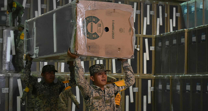 Continúa entrega de enseres domésticos a afectados por inundación en Reynosa 1 508449337 1254316149423024 8262923637963522091 n