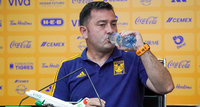 Pedro Martínez Losa cuenta con Jacqueline Ovalle en Tigres Femenil 1 510264056 752855273979230 3322536002646122340 n