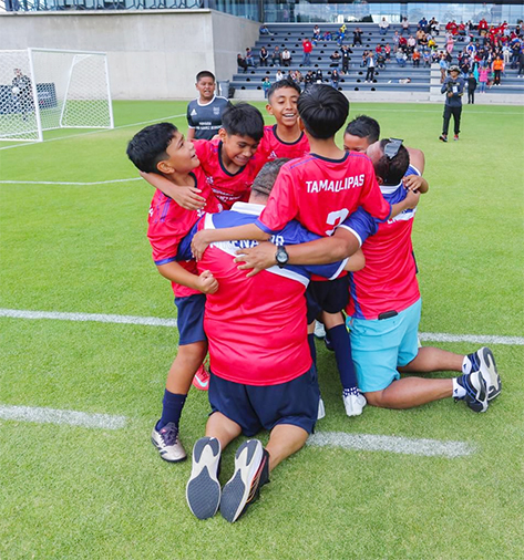 ¡Campeones! Logran niños victorenses Campeonato Nacional de Futbol 2 CAMPEONES 3