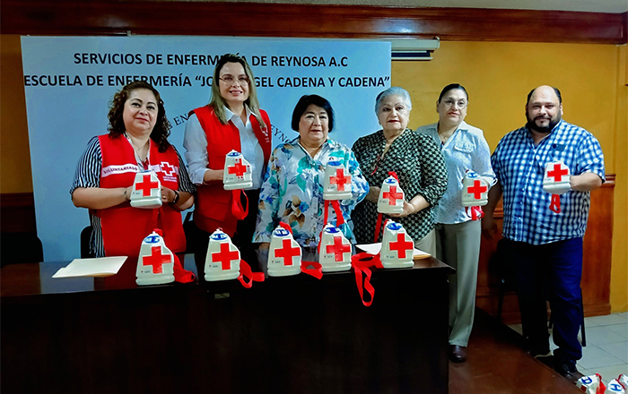 Firman convenio de colaboración Cruz Roja y Escuela de Enfermería 1 CRUZ ROJA 2