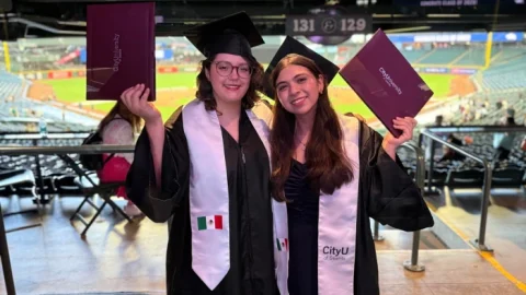 Obtienen estudiantes de UANL doble titulación en Seattle 6 CityU 6700