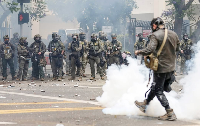 Latinos se revelan por las redadas migratorias en California (VIDEO)