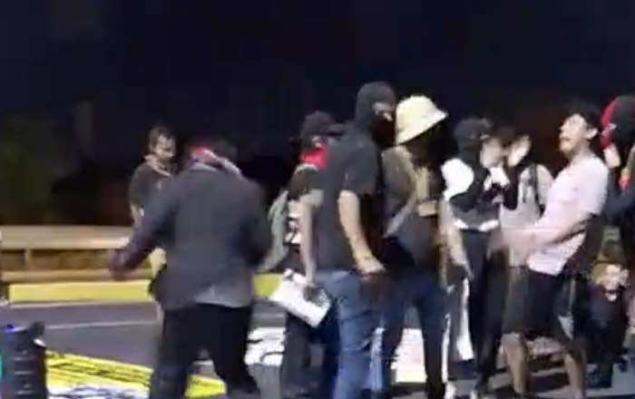 Bloquean calles de Monterrey por protesta contra el 'tarifazo' 1 PROTESTA 2 1