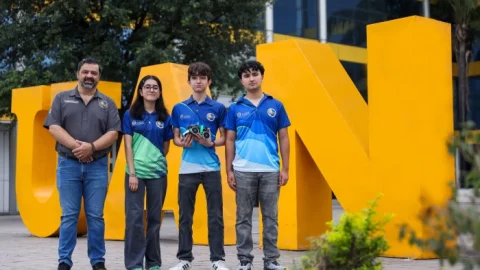 Estudiantes de la UANL competirán con robots en Brasil 20 ROBOCUP 2025 EQUIPO DEIMOS PREPA 20 1700