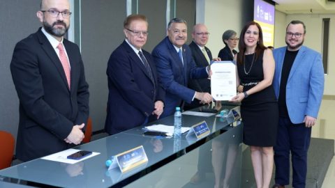 Reconocen calidad de doce licenciaturas de la UANL 1 WhatsApp Image 2025 06 02 at 4.34.00 PM 1700