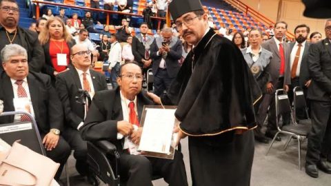 Reconoce la UAT vocación y trayectoria académica de sus docentes 5 WhatsApp Image 2025 06 08 at 5.43.02 PM