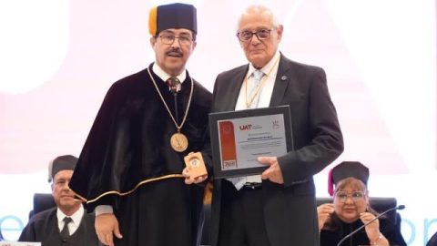 Reconoce la UAT vocación y trayectoria académica de sus docentes 4 WhatsApp Image 2025 06 08 at 5.43.02 PM 5