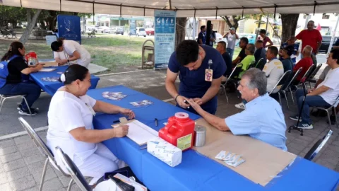 Invita San Nicolás a prevenir el cáncer de próstata 4 WhatsApp Image 2025 06 09 at 12.54.23 PM700