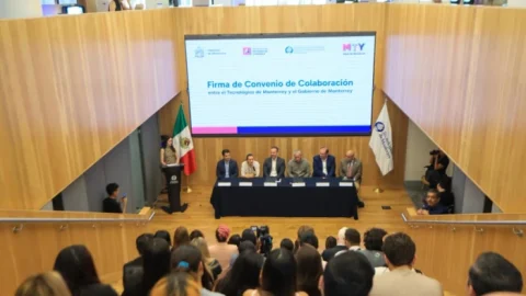 Concreta Adrián de la Garza alianza educativa con el Tec de Monterrey 2 WhatsApp Image 2025 06 09 at 3.04.30 PM 1700