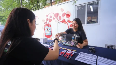 Súmate a la campaña de donación de sangre del HU y salva vidas 4 WhatsApp Image 2025 06 10 at 5.09.03 PM700