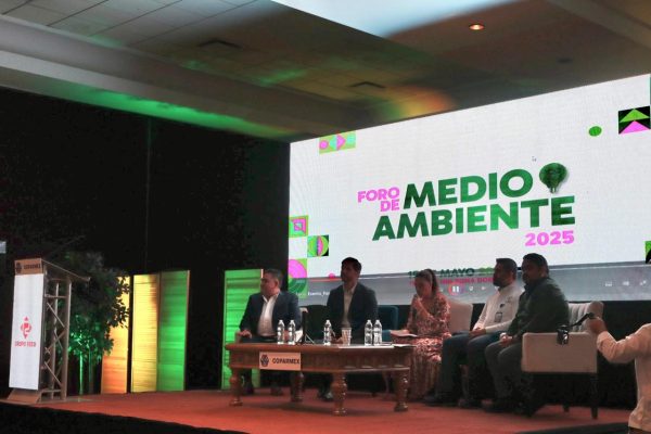 Participó la UTTN en Foro de Medio Ambiente organizado por la COPARMEX 1 WhatsApp Image 2025 06 11 at 4.46.19 PM 1 e1749682136228