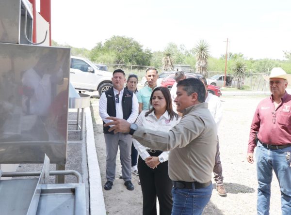 Gestiona alcaldesa Verónica Aguirre equipamiento para rastro municipal 1 WhatsApp Image 2025 06 16 at 4.02.55 PM 1 e1750114471800