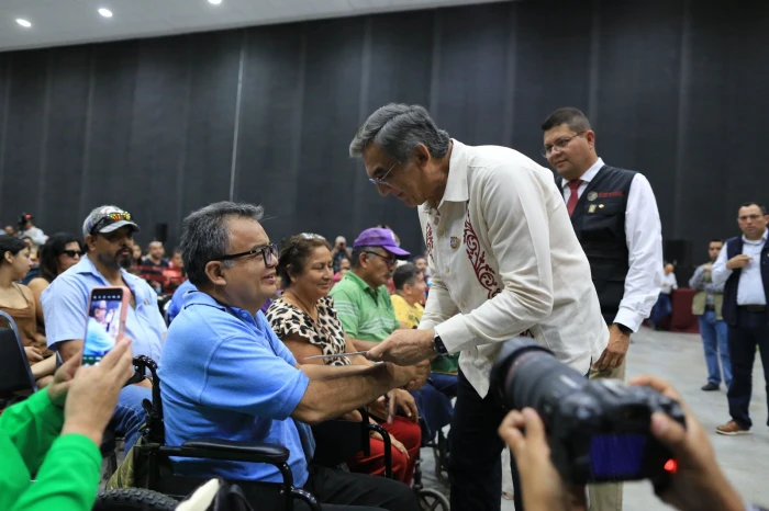 Encabeza Américo entrega de tarjetas de Pensión para el Bienestar a Personas con Discapacidad 8 WhatsApp Image 2025 06 18 at 4.18.12 PM700