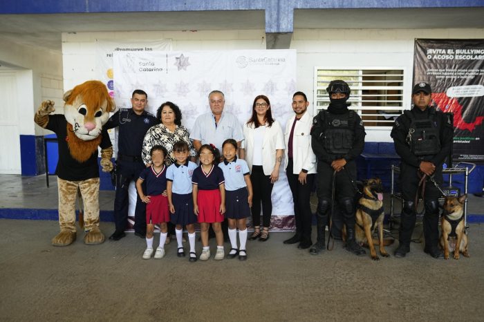 Lleva Santa Catarina equipo K9 a escuelas y previene uso de drogas en menores 1 WhatsApp Image 2025 06 20 at 3.50.06 PM e1750456425282