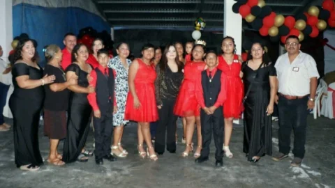 Culmina primaria de ejido Benito Juarez, generación 2019-2025 2 WhatsApp Image 2025 06 22 at 2.56.28 PM 1700