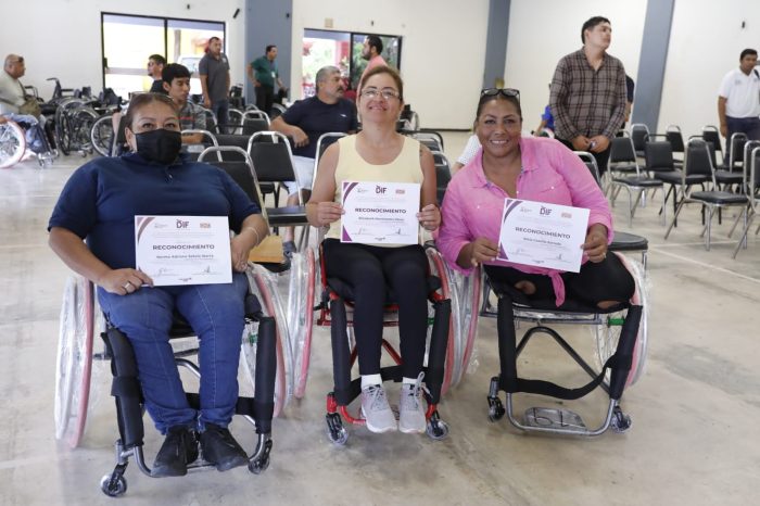 Realiza DIF Tamaulipas segunda capacitación y donación de sillas de ruedas 2 WhatsApp Image 2025 06 22 at 6.31.14 PM 1 e1750639392829