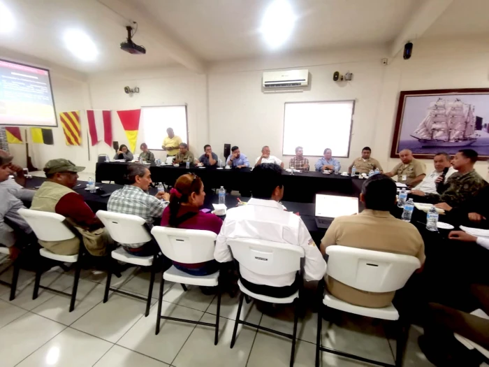Evalúan impacto ambiental por caída de restos de cohete en Tamaulipas 3 WhatsApp Image 2025 06 23 at 6.24.00 PM 1700