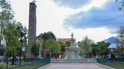Da Municipio de Monterrey rehabilitación total a Plaza La Purísima 5 WhatsApp Image 2025 06 24 at 7.59.00 PM 2700