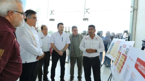 Supervisa Américo Villarreal avances del nuevo Hospital General de Ciudad Madero 5 WhatsApp Image 2025 06 24 at 8.56.33 PM700