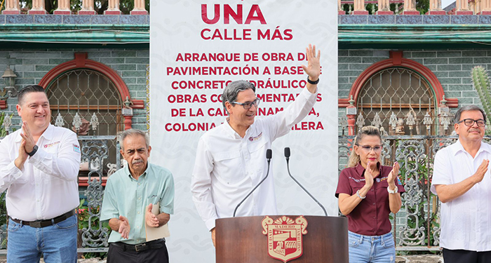 Erasmo inicia la pavimentación de concreto hidráulico de dos calles más 1 f94374dd 13a0 42b2 abe2 413881fdbadf