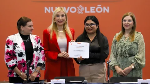 Eligen a representantes de la red neolonesa de municipios por la salud 1 image00166700