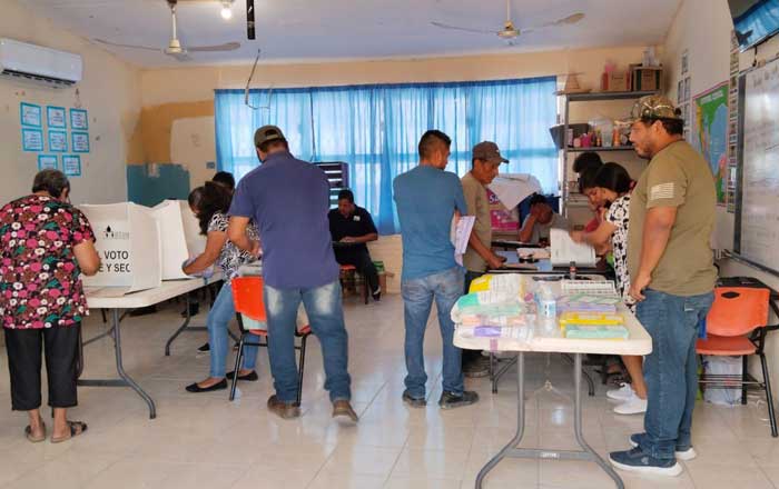 Un domingo ordinario, baja afluencia de votantes en Reynosa 1 voto