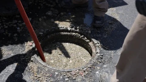Destaca Agua y Drenaje atención a reportes de drenajes 5 015A4674700