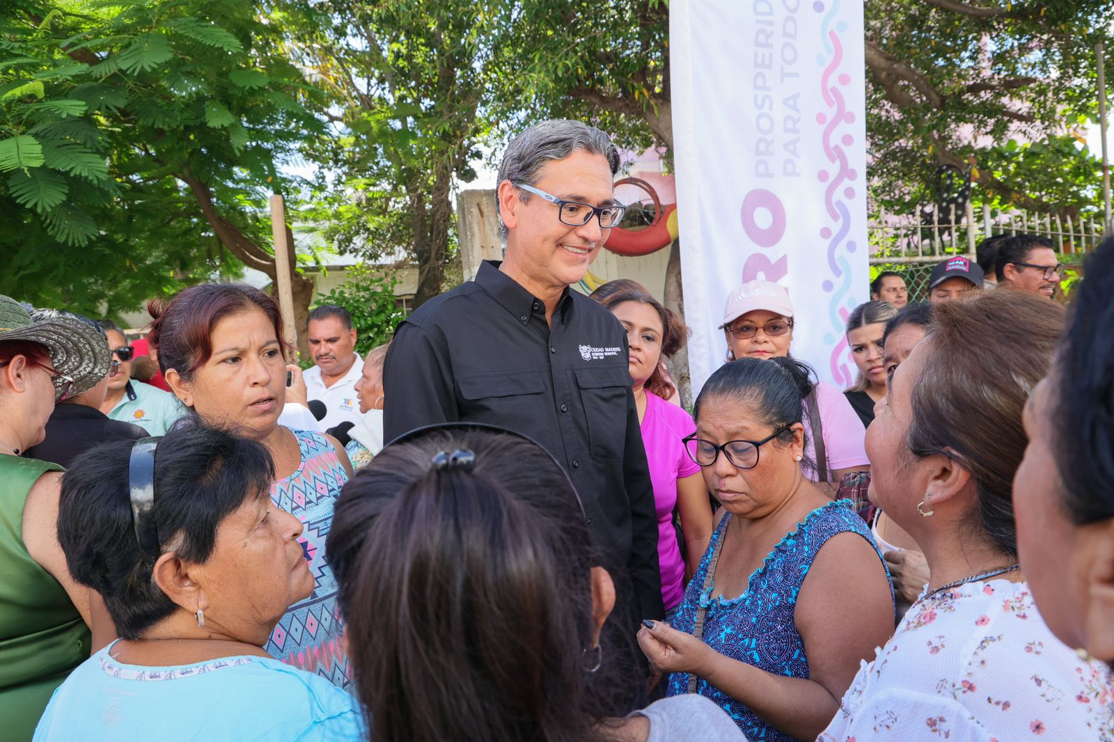 Erasmo González pone en marcha obras de pavimentación por más de 7.6 mdp 1 3ee8182b 8fc8 4671 b45e 7a6f7a6b2d85