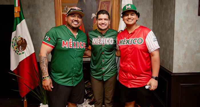Recibe el alcalde Beto Granados al equipo de la Liga Pequeña de Béisbol 'Villa del Refugio' 2 4d7f2d35 f7e0 4ee9 9885 2ded89f384d2