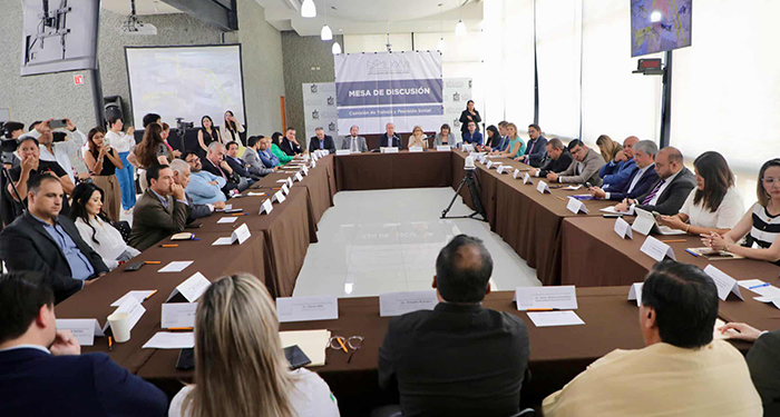 Ven viable en Congreso de NL reducción de la jornada laboral de 48 a 40 horas 2 512923560 1067078641717295 6447803853702782114 n
