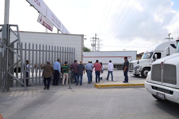 Permanece la toma del puente internacional Reynosa-Pharr 1 515820420 1369888454066994 4076205783717107327 n e1751936228224
