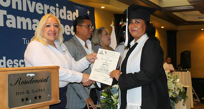 Egresan nuevos licenciados de Enfermería en UT 1 516394558 3057857587712727 414283600857868913 n