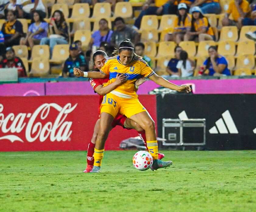 Empate en El Volcán: Amazonas y Diablas reparten puntos en la jornada uno 5 516888380 734470879541662 7982341401700415624 n