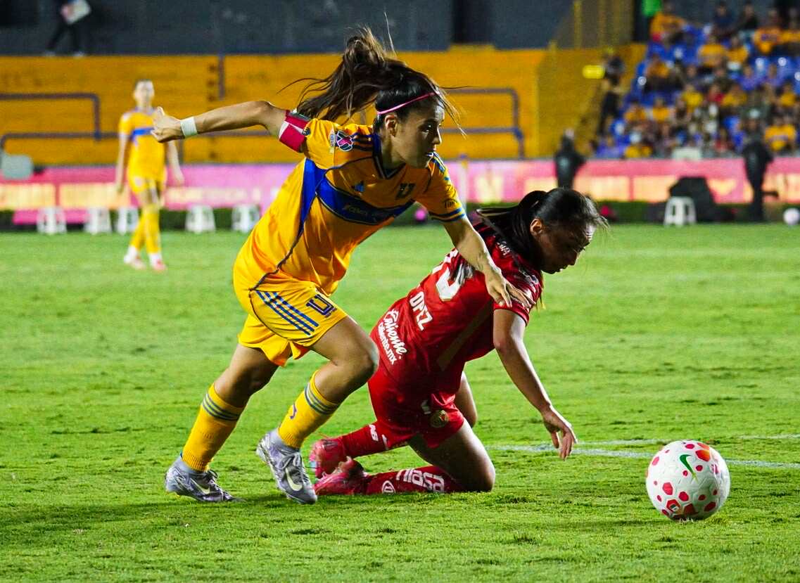 Empate en El Volcán: Amazonas y Diablas reparten puntos en la jornada uno 7 518175560 773109215044851 4653120947655516174 n