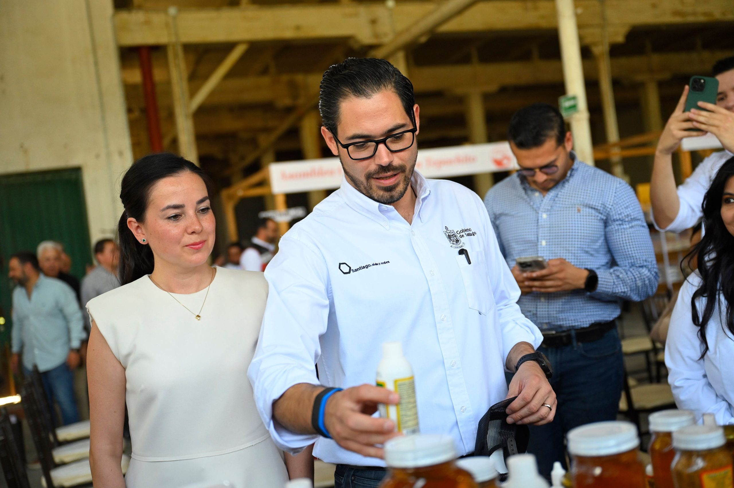 Lanza David de la Peña distintivo ‘Hecho en Santiago’ 1 523483141 794601623004100 7960306507047584584 n scaled