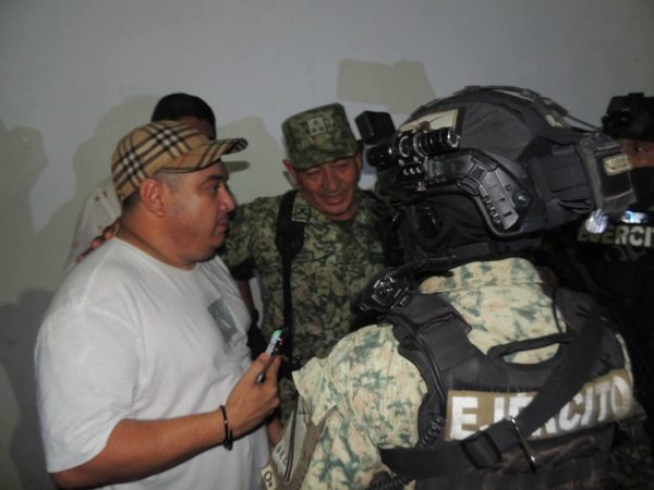 Comerciante persigue a militares en Nuevo Laredo; acusa abuso de autoridad 1 523880266 731832756223537 3009709490524913594 n e1753666545353