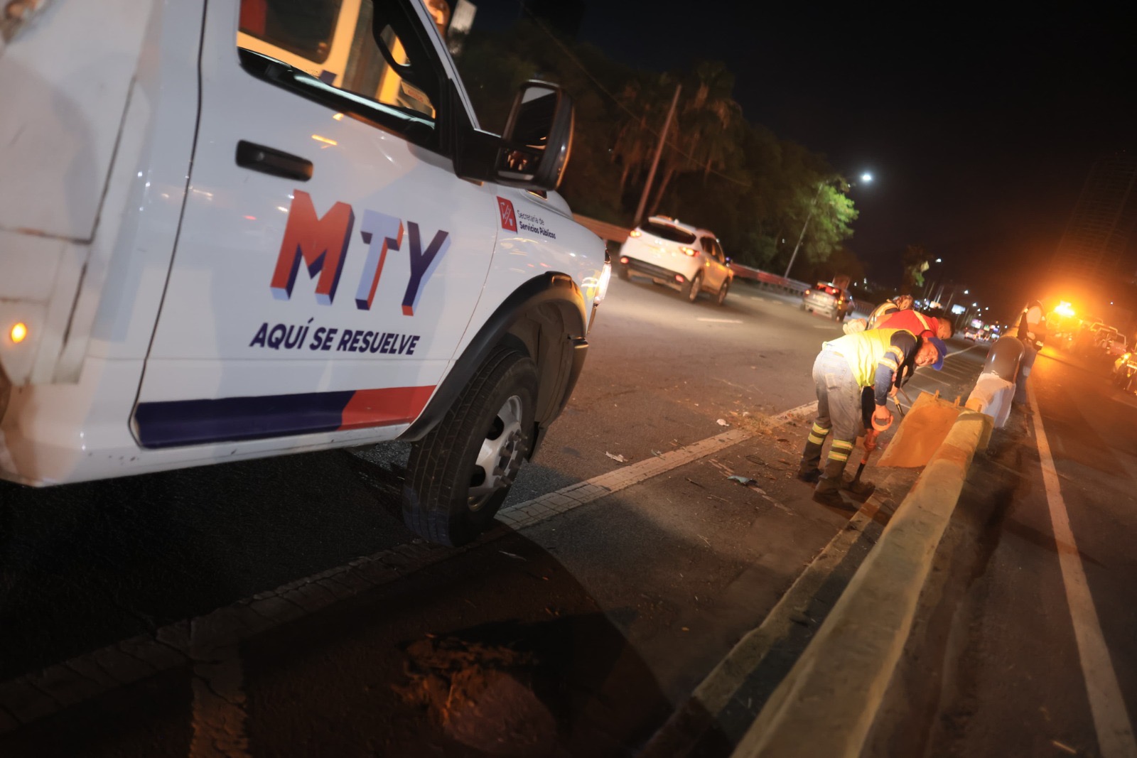 Realiza Municipio de Monterrey macro operativo de mantenimiento en Pasos a Desnivel y áreas verdes 2 8e390e34 ea9b 47ee 9f7d 5c92023912d8