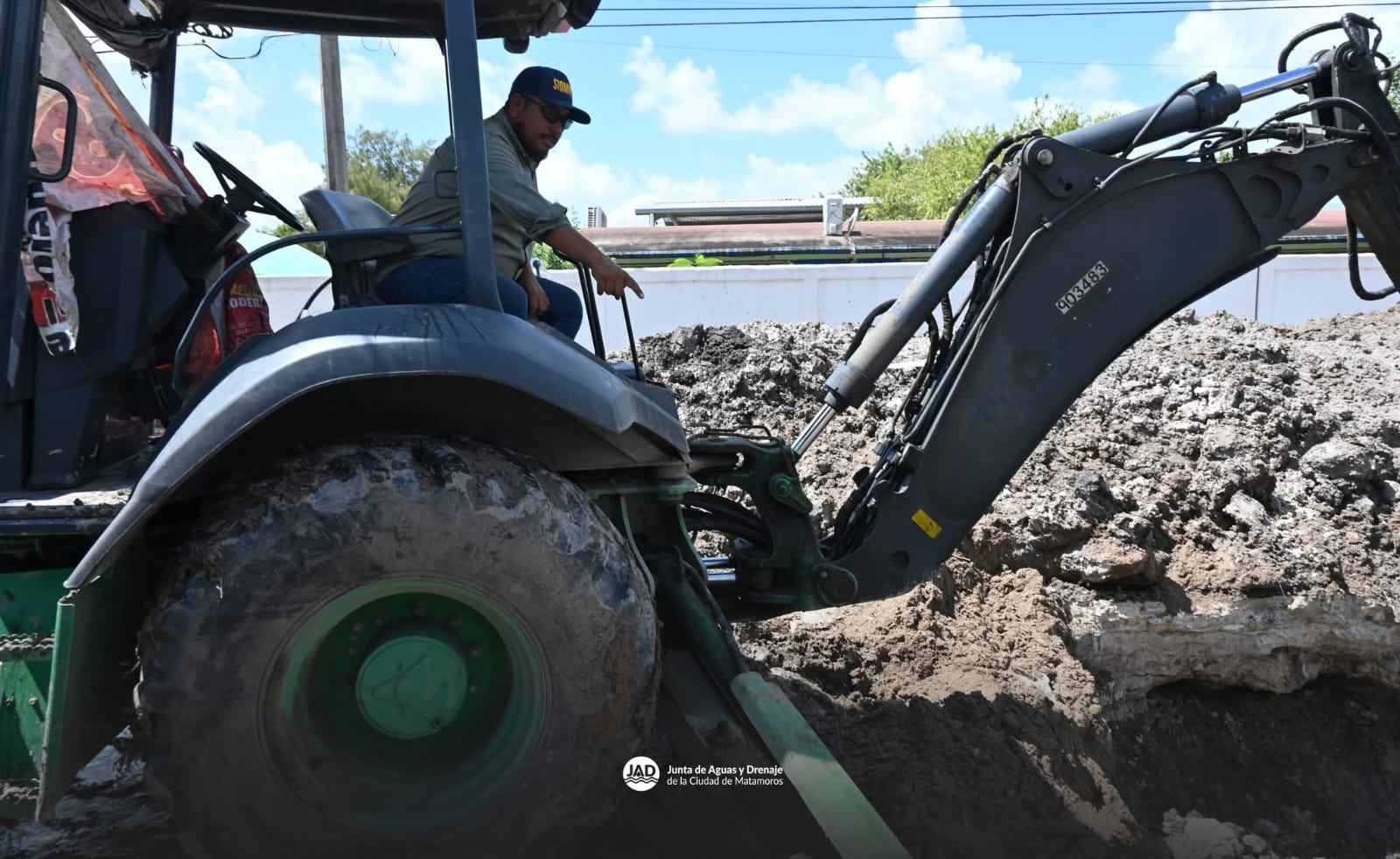 Gobierno de Matamoros mejora la presión sanitaria en la colonia Las Culturas 3 90b1ba07 6fdd 4d8f a9e1 11982717e911