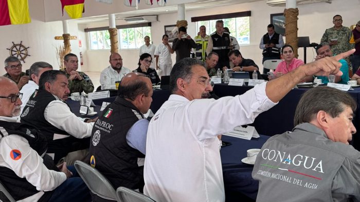 Instruye gobernador todo lo necesario para familias que habitan en zonas inundables 1 WhatsApp Image 2025 07 06 at 2.55.34 PM e1751839996311